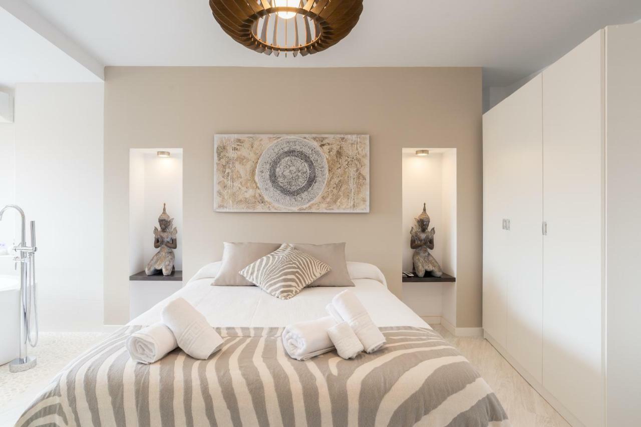 Stunning Spacious City Apartment With Free Parking Málaga Dış mekan fotoğraf