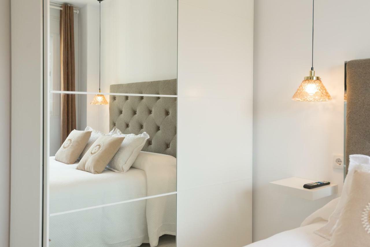 Stunning Spacious City Apartment With Free Parking Málaga Dış mekan fotoğraf