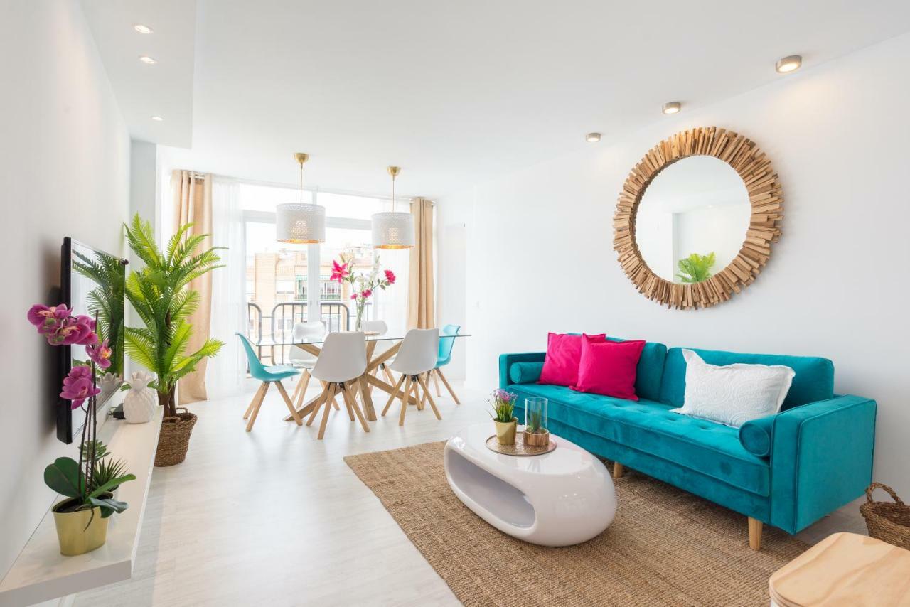 Stunning Spacious City Apartment With Free Parking Málaga Dış mekan fotoğraf